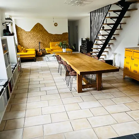 Le Gite De L'Oppidum Etrun Exterior foto